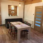 Na Starowce - In The Old Town Apartment *