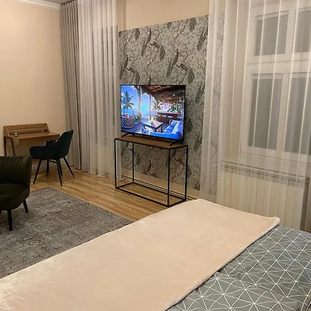 Na Starowce - In The Old Town